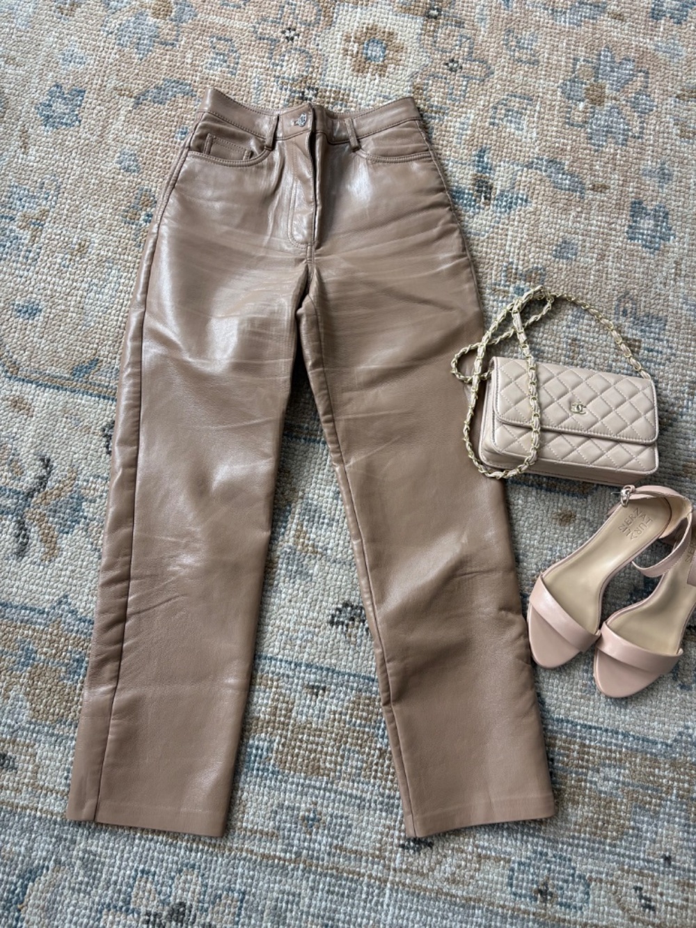 Wilfred Aritzia UnLeather Pant